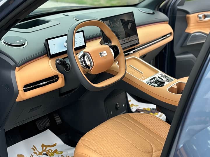 Photo 8 - Geely Galaxy Starship 7