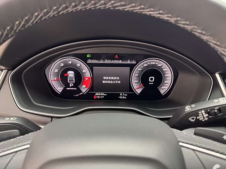 Фото 4 - Audi Q5L