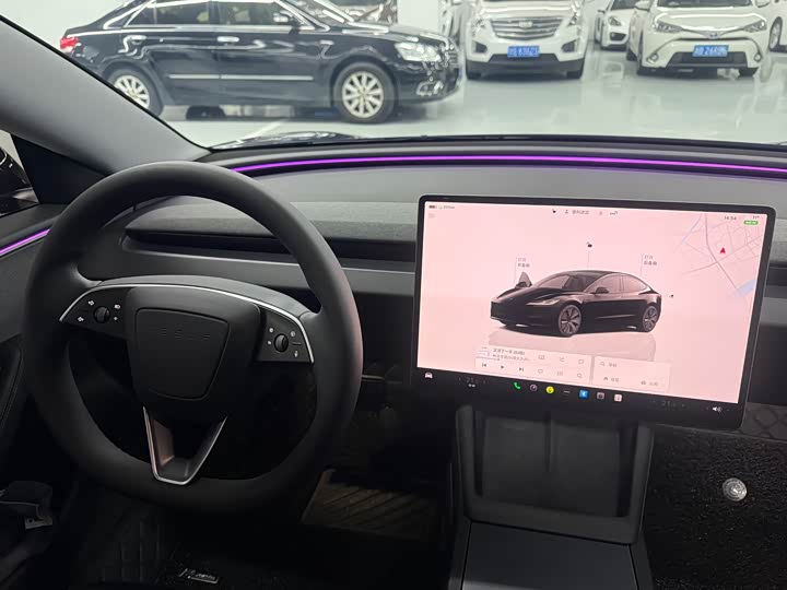 Фото 7 - Tesla Model 3
