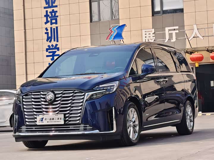 Фото 1 - Buick GL8 ES