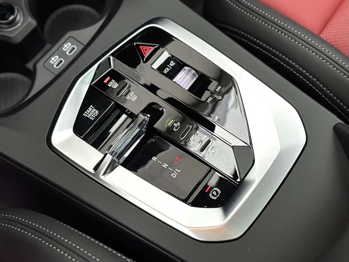 Фото 7 - BMW 2 Series