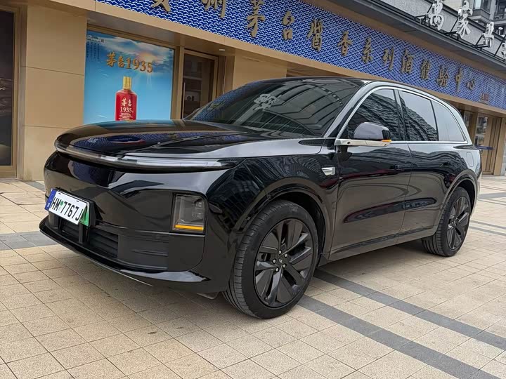 Фото 1 - LiXiang L6