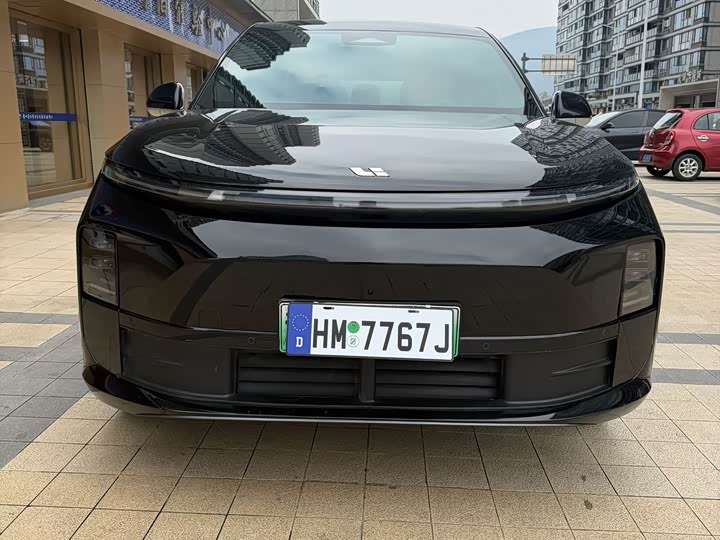 Фото 2 - LiXiang L6