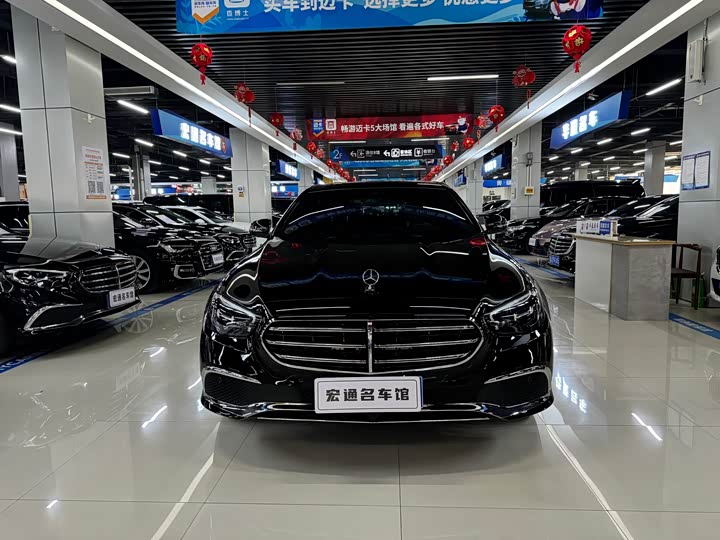 Фото 2 - Mercedes-Benz E-Class