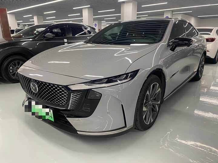 Photo 1 - Mazda EZ-6