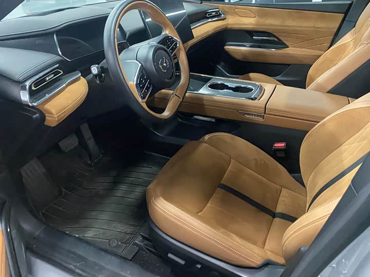 Photo 4 - Mazda EZ-6