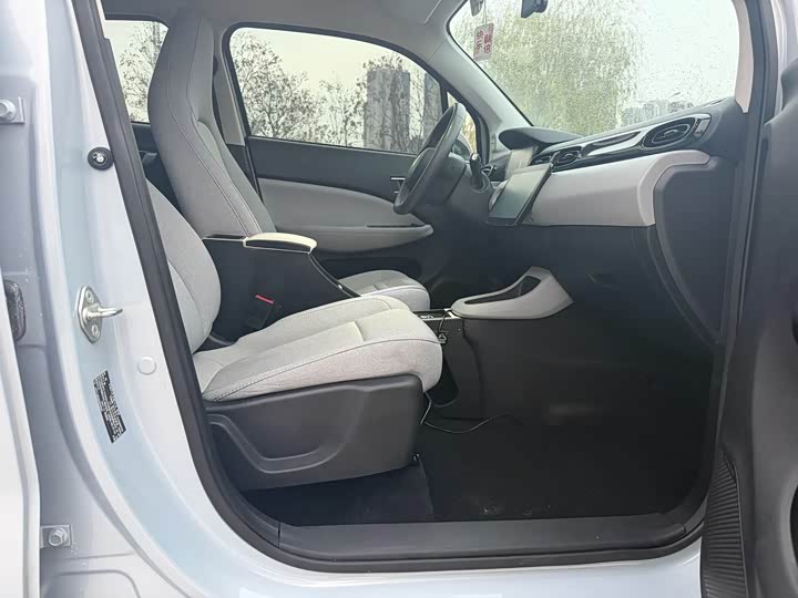 Фото 6 - Leapmotor T03