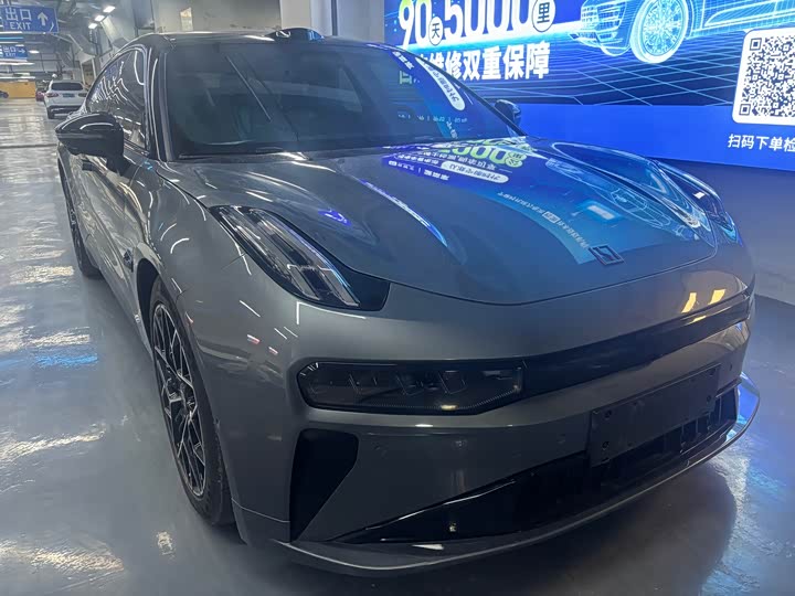 Фото 1 - Zeekr 001