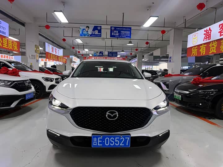Фото 2 - Mazda CX-30