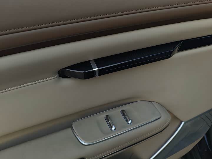 Photo 8 - GAC Hyptec HT