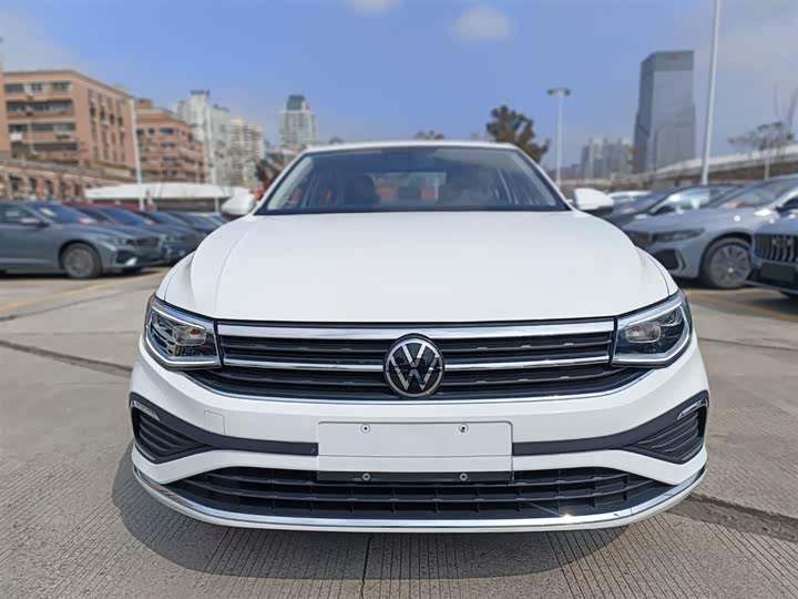 Фото 2 - Volkswagen Bora