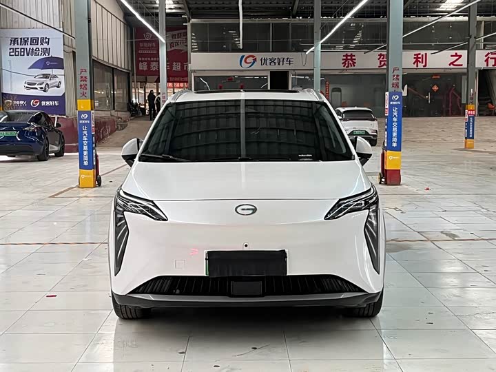 Фото 2 - GAC Aion Y