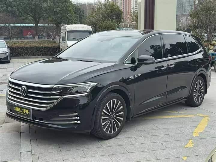 Фото 1 - Volkswagen Viloran