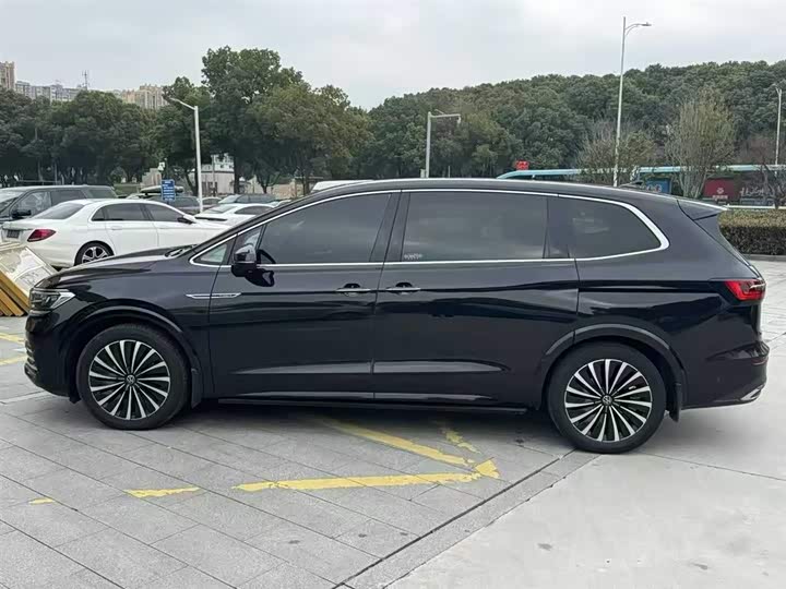 Фото 3 - Volkswagen Viloran