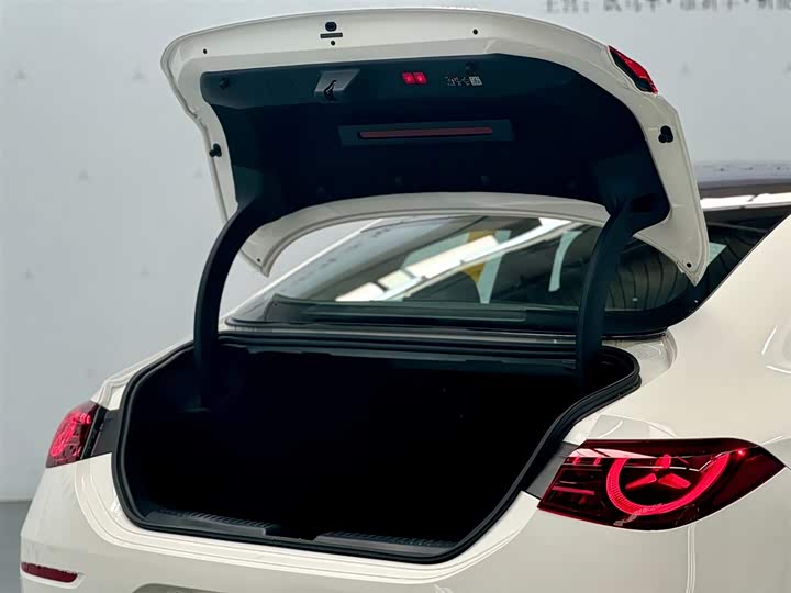 Фото 3 - Mercedes-Benz CLA-Class EV