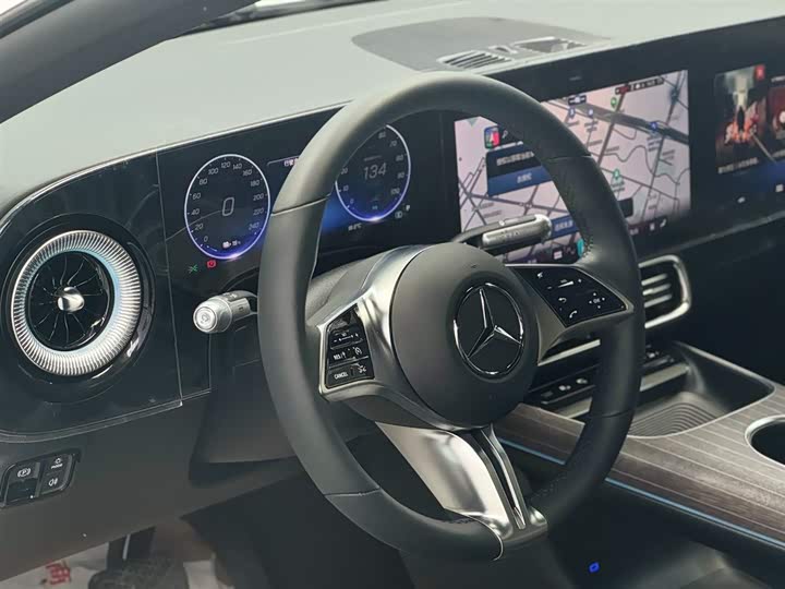 Фото 8 - Mercedes-Benz CLA-Class EV