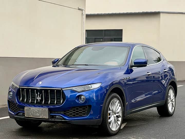 Photo 1 - Maserati Levante