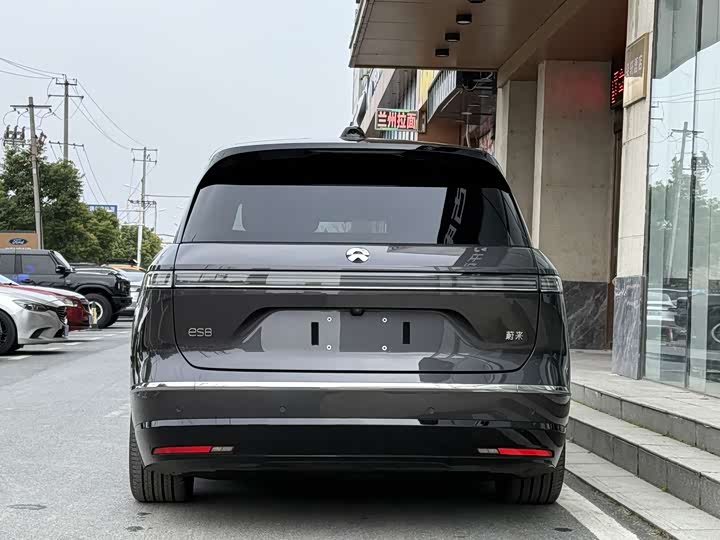 Фото 5 - Nio ES8