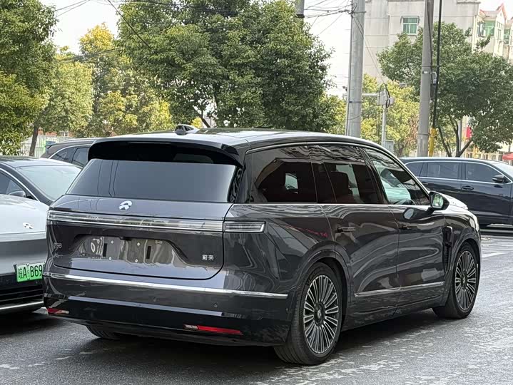 Фото 6 - Nio ES8