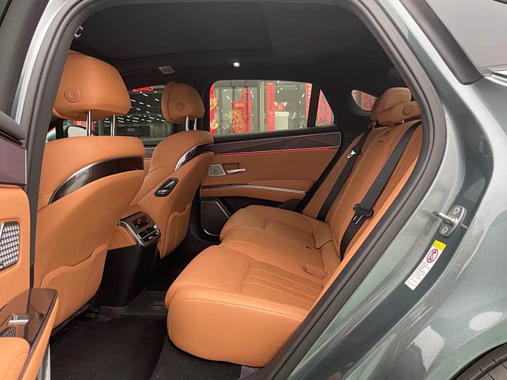 Фото 6 - BYD Han L