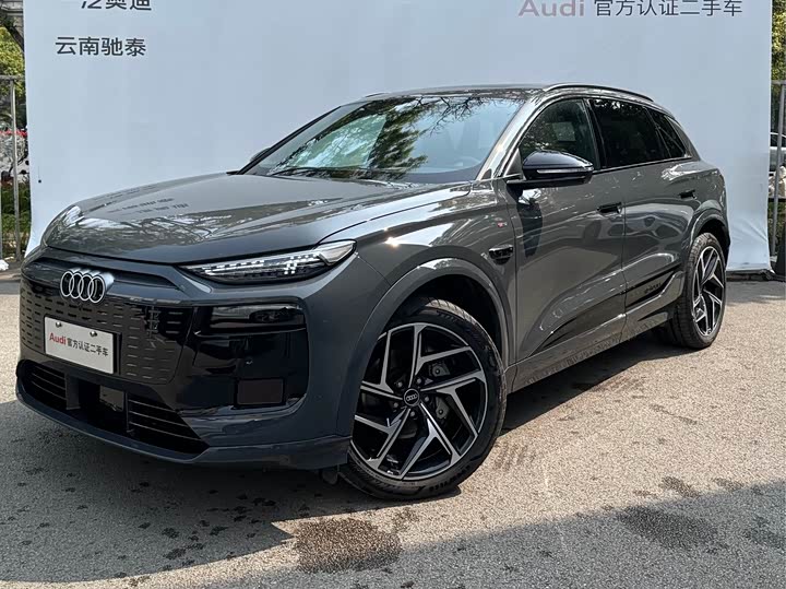 Фото 1 - Audi Q6L e-tron