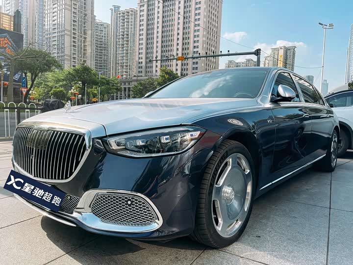 Фото 1 - Mercedes-Benz Maybach S-Class