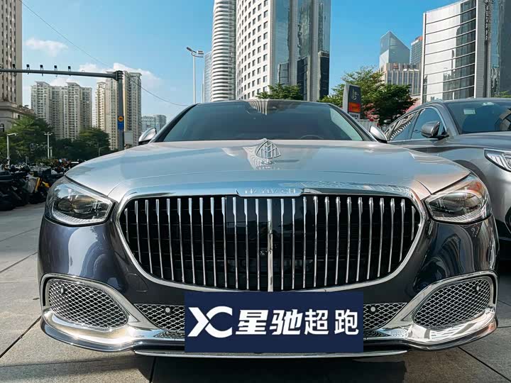 Фото 2 - Mercedes-Benz Maybach S-Class