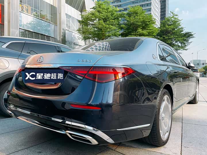 Фото 4 - Mercedes-Benz Maybach S-Class