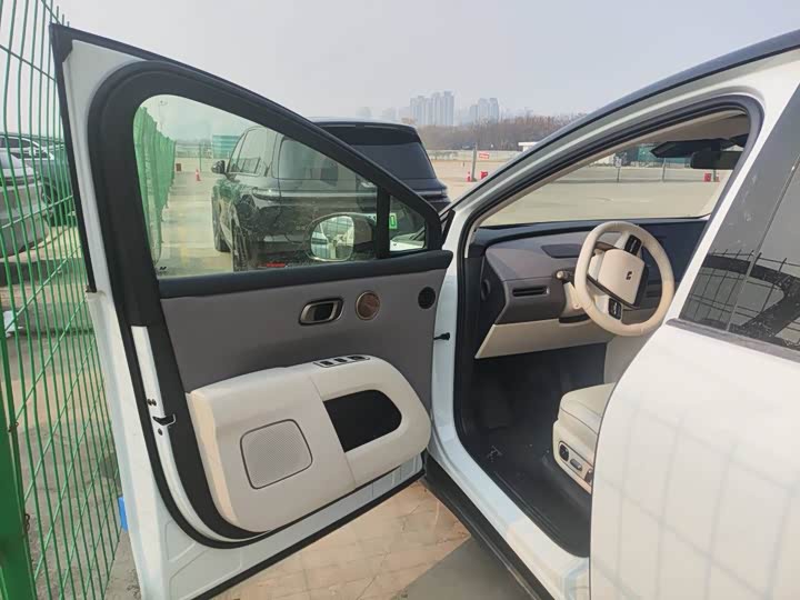 Фото 5 - LiXiang i8