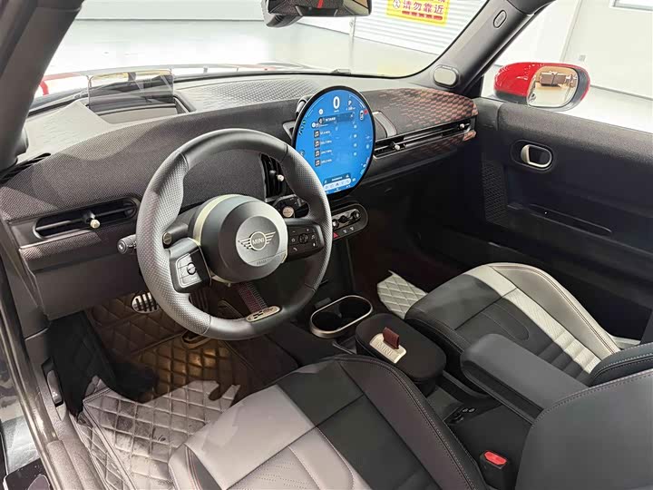 Фото 7 - Mini Mini JCW