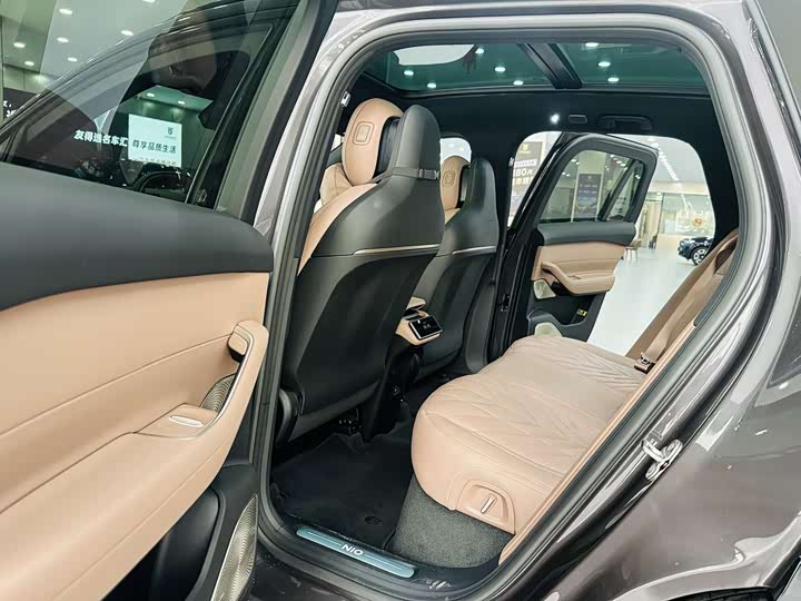 Фото 6 - Nio ES6