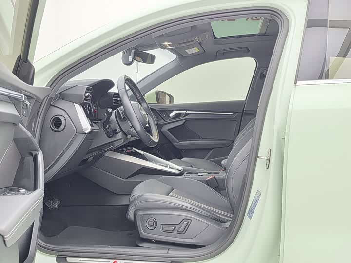 Фото 9 - Audi A3