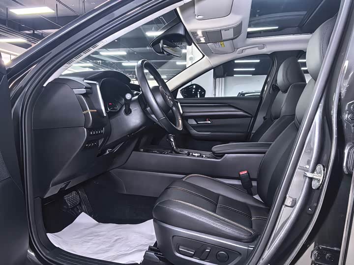 Фото 7 - Mazda CX-50