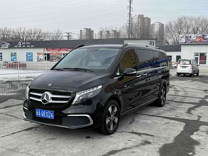 Mercedes-Benz V-Class 2021 2021款 V 260 L 长轴距尊贵版