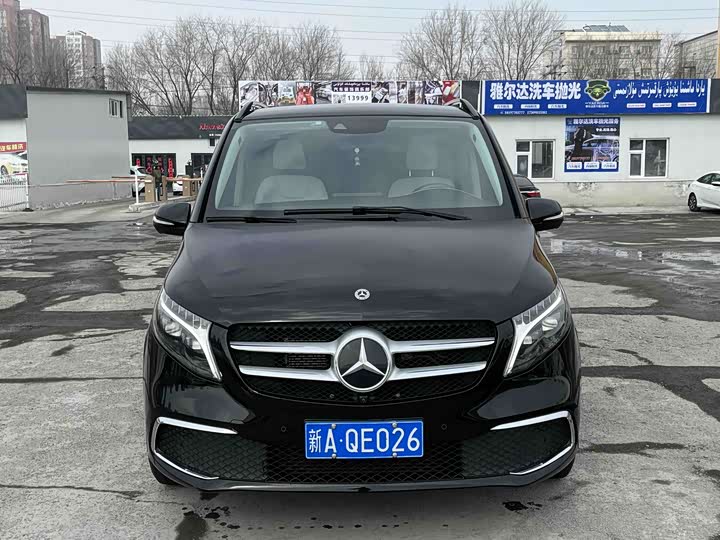Mercedes-Benz V-Class 2021 2021款 V 260 L 长轴距尊贵版