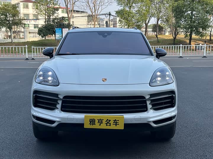 Фото 2 - Porsche Cayenne