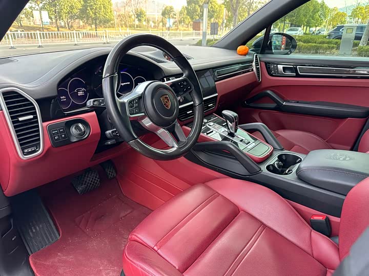 Фото 6 - Porsche Cayenne