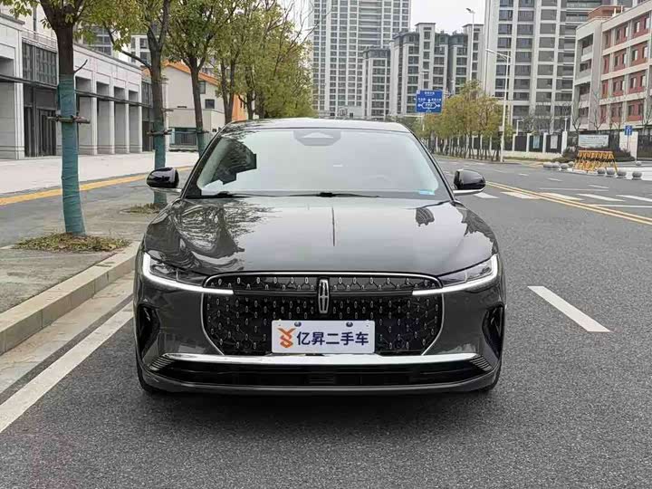 Фото 2 - Lincoln Z (Zephyr)