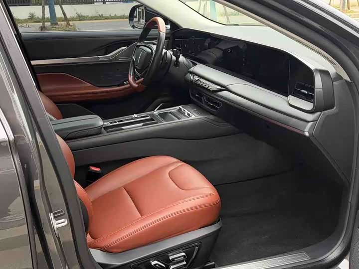 Фото 8 - Lincoln Z (Zephyr)