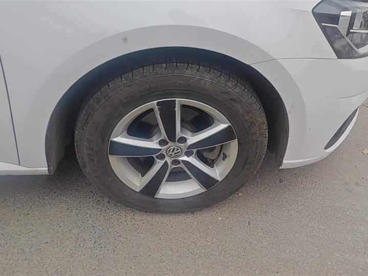 Фото 6 - Volkswagen Lavida