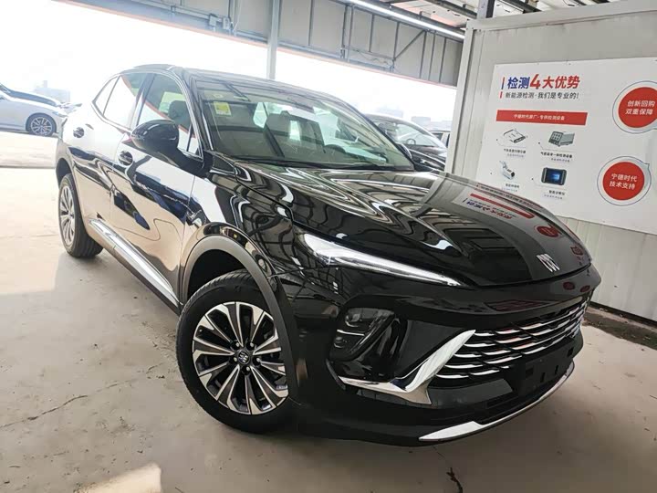 Photo 5 - Buick Envision S