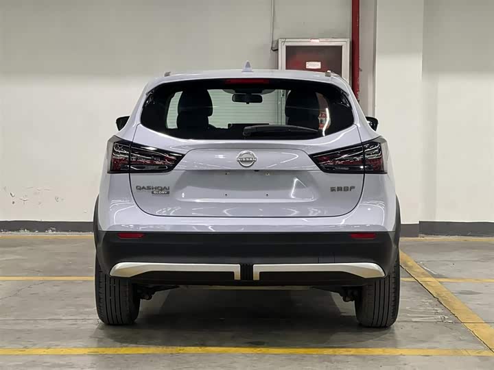 Фото 6 - Nissan Qashqai