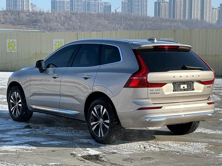 Photo 9 - Volvo XC60