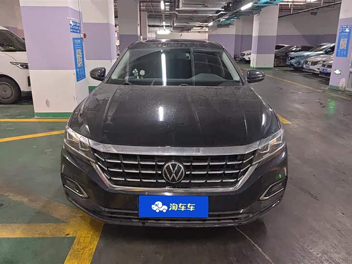 Photo 2 - Volkswagen Passat