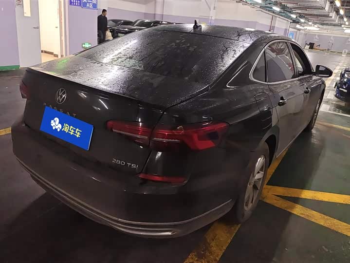 Photo 3 - Volkswagen Passat