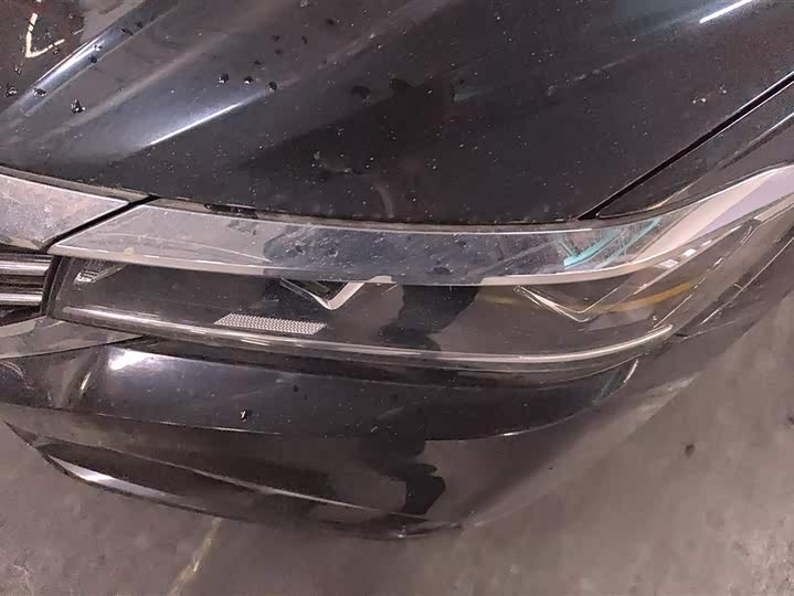 Photo 5 - Volkswagen Passat