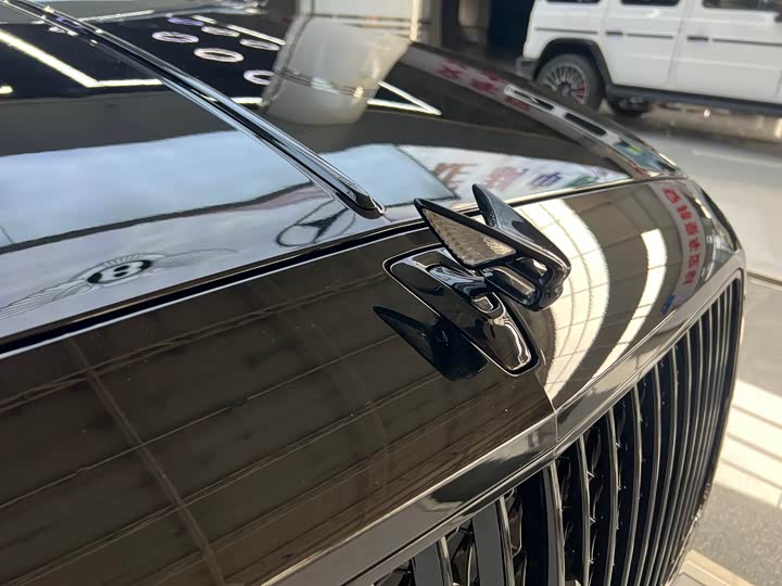 Фото 6 - Bentley Flying Spur