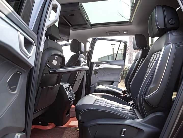 Фото 5 - Volkswagen Talagon