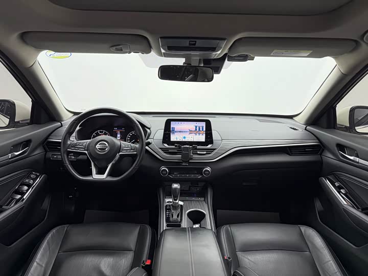 Фото 7 - Nissan Teana