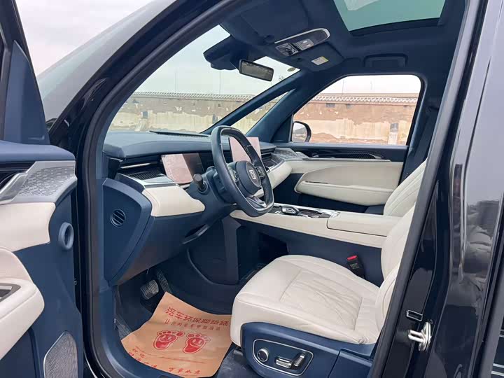 Фото 4 - Zeekr 009